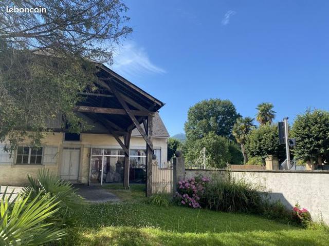 Maison 6 pièces 198 m²