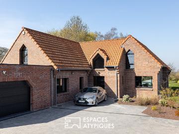 Maison 6 pièces 198 m²
