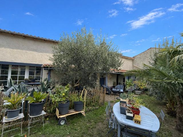 Maison 6 pièces 198 m²