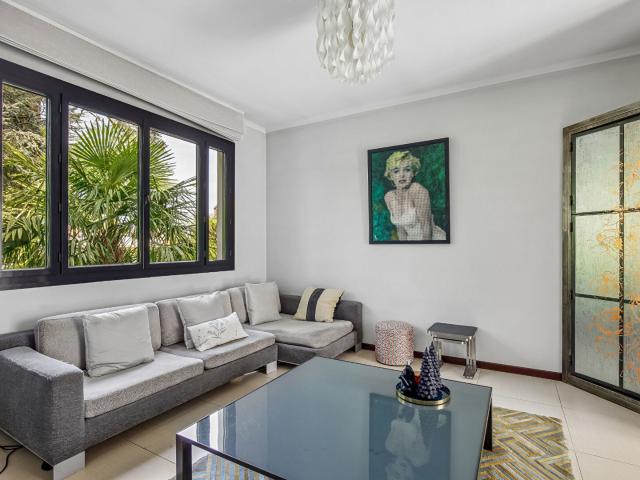 Maison 6 pièces 198 m²