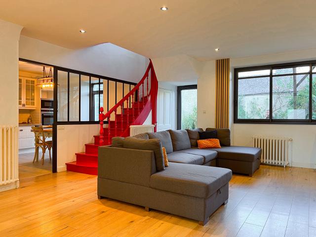 Maison 6 pièces 198 m²