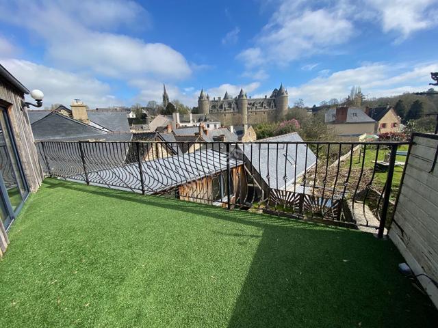 Maison 6 pièces 198 m²