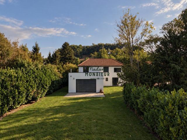 Maison 6 pièces 199 m²