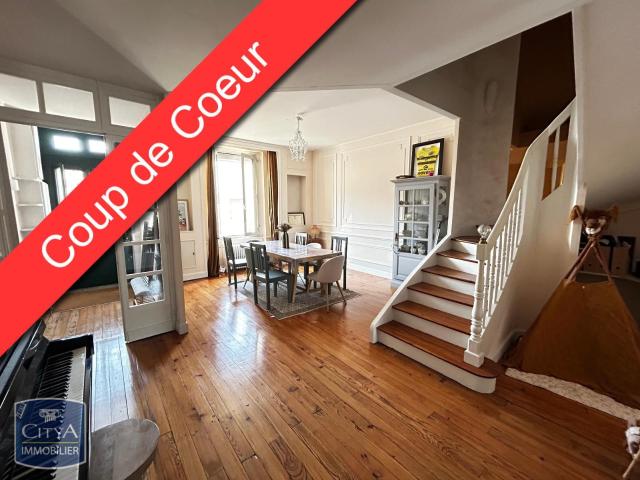 Maison 6 pièces 199 m²