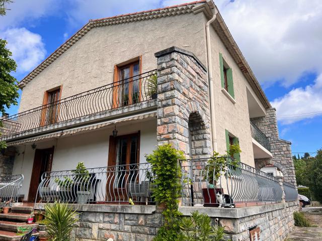 Maison 6 pièces 199 m²