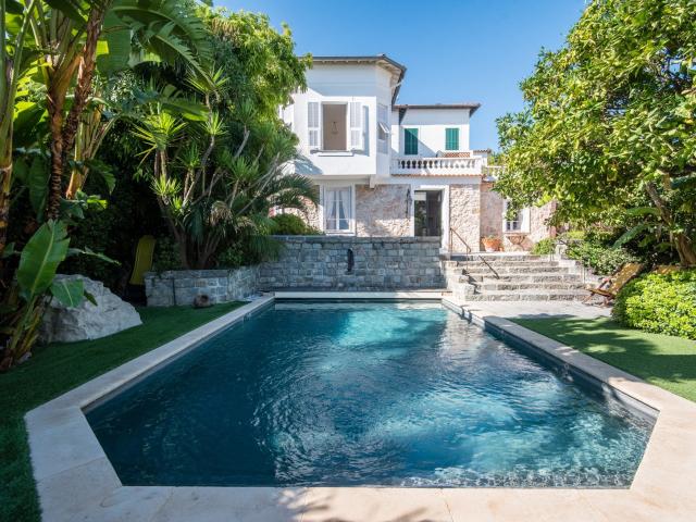 Maison 6 pièces 199 m²