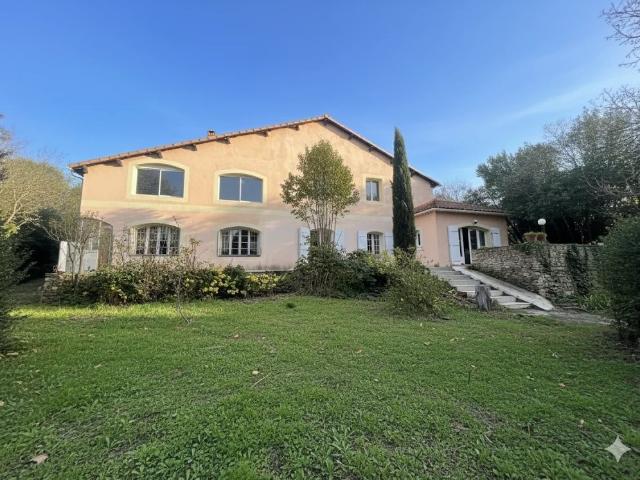 Maison 6 pièces 199 m²