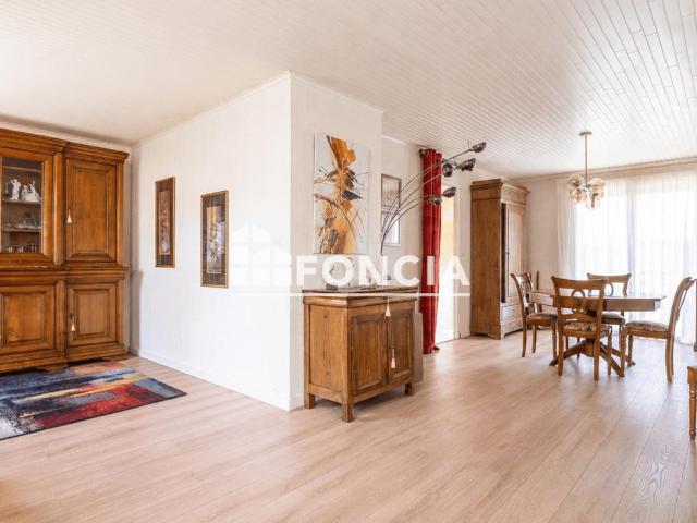 Maison 6 pièces 190 m²