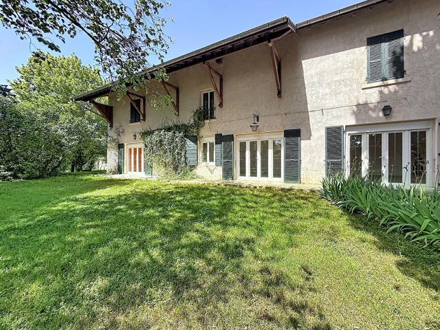 Maison 6 pièces 190 m²