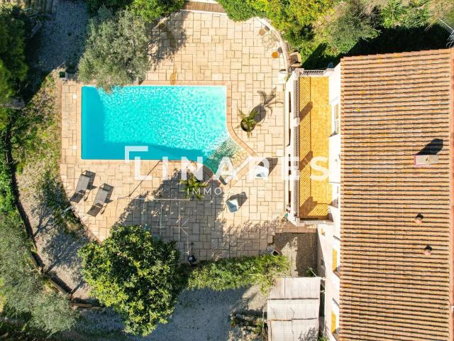 Maison 6 pièces 190 m²