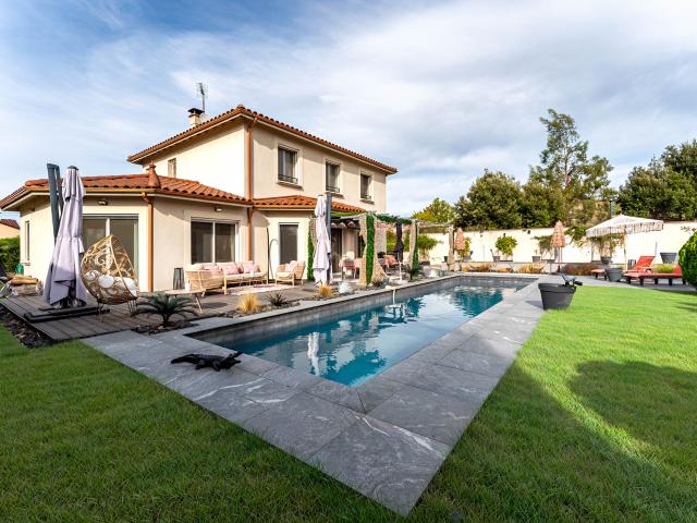 Maison 6 pièces 190 m²