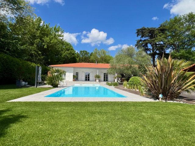 Maison 6 pièces 190 m²