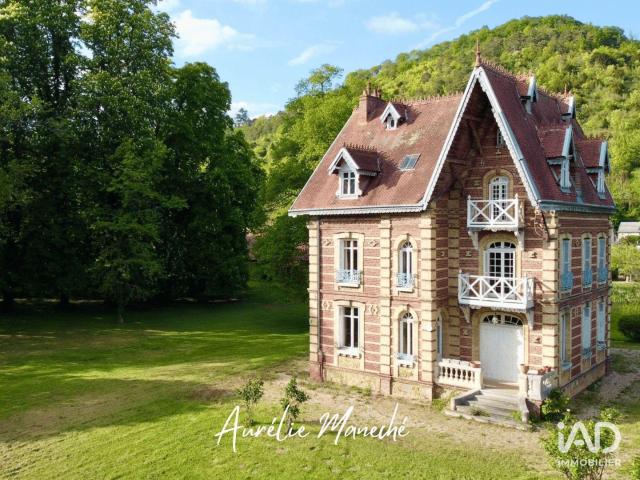 Maison 6 pièces 210 m²