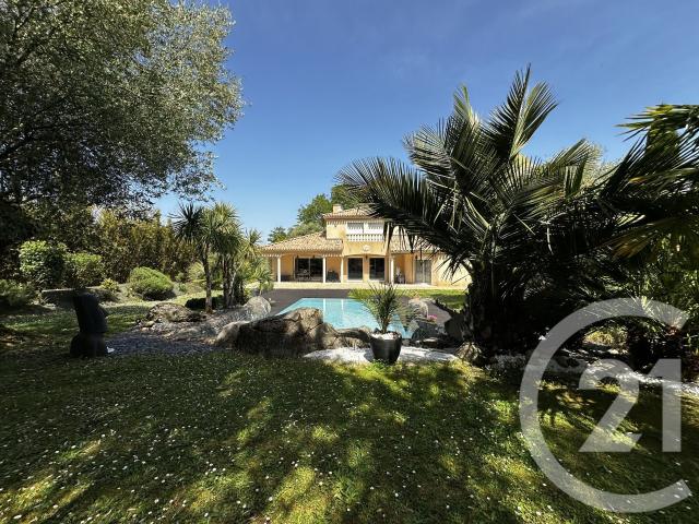 Maison 6 pièces 190 m²