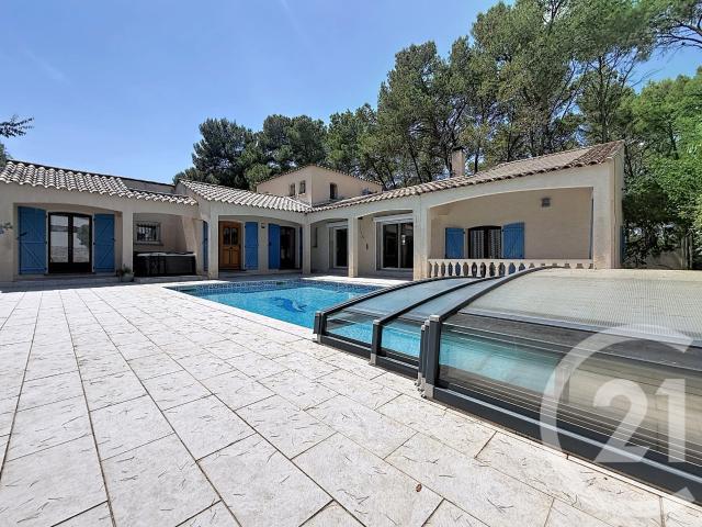 Maison 6 pièces 190 m²