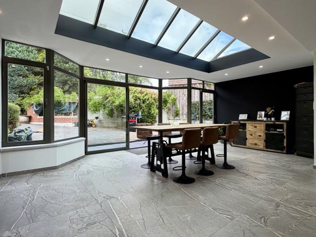 Maison 6 pièces 190 m²