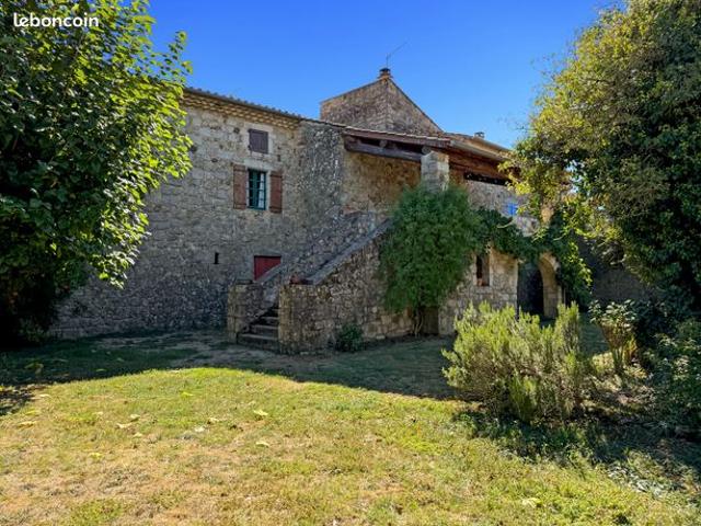 Maison 6 pièces 190 m²