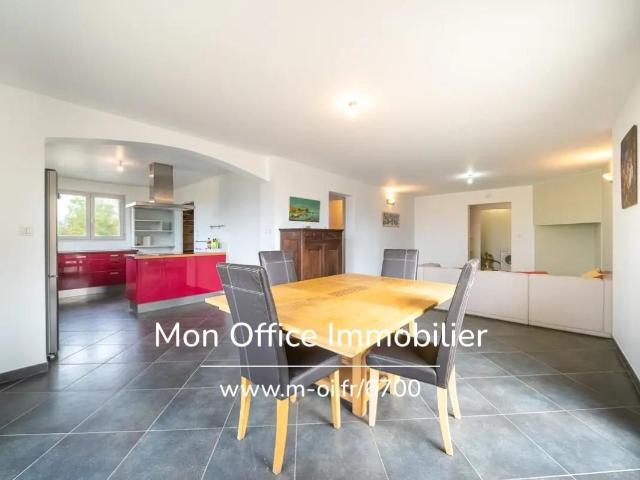 Maison 6 pièces 190 m²