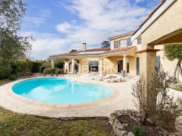 Maison 6 pièces 190 m²