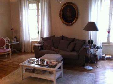 Maison 6 pièces, 190 m² à louer à Poitiers 86000