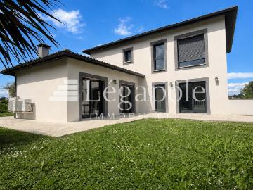 Maison 6 pièces 191 m²