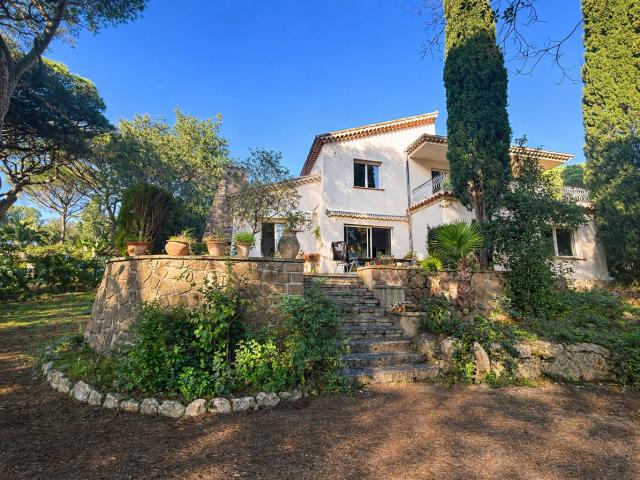 Maison 6 pièces 191 m²