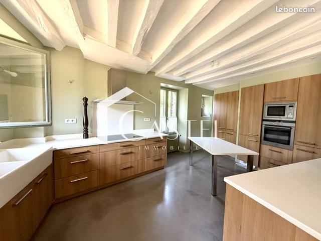 Maison 6 pièces 191 m²