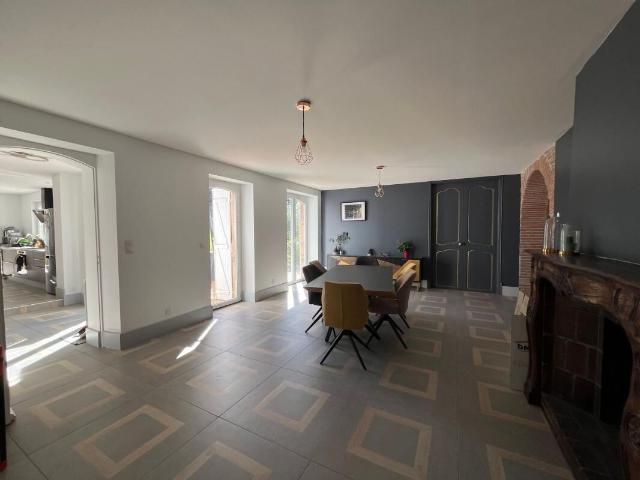Maison 6 pièces, 191 m² à louer à Grenade 31330