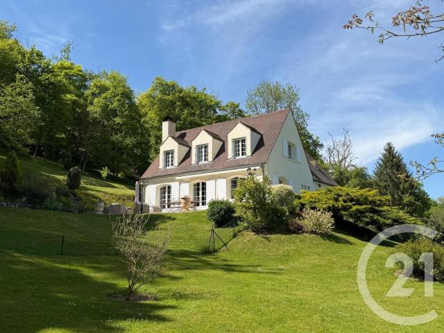 Maison 6 pièces 192 m²
