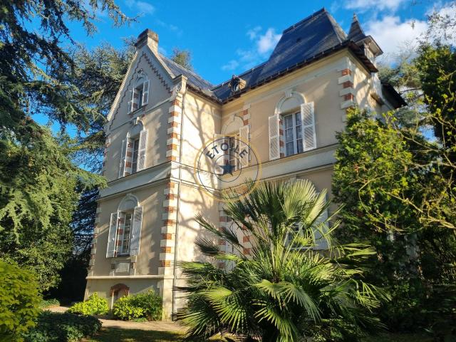 Maison 6 pièces 192 m²