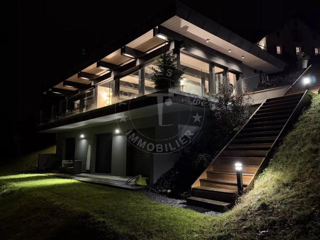Maison 6 pièces 192 m²