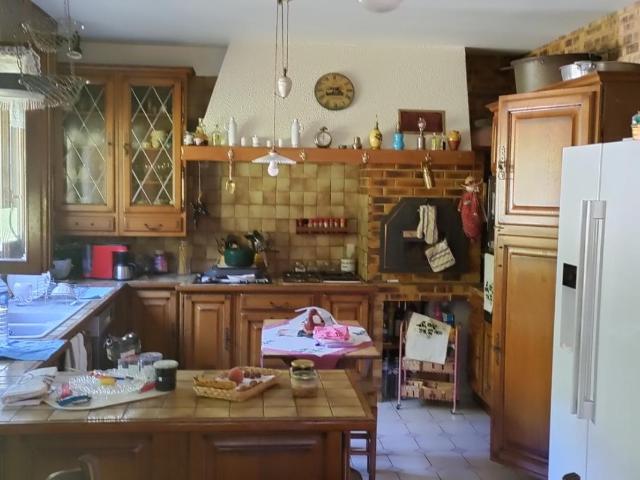 Maison 6 pièces / 192 m² / 430 000 EUR / CIERP GAUD