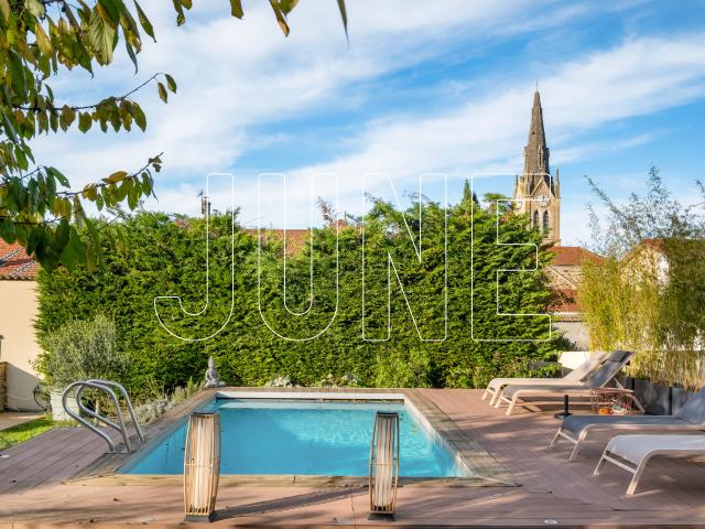 Maison 6 pièces 192 m²
