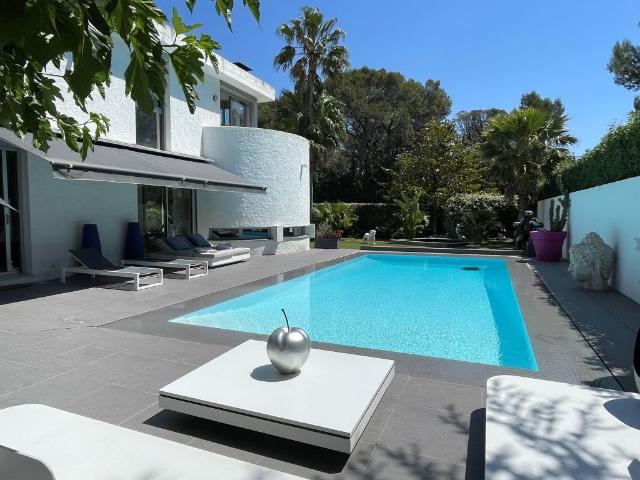 Maison 6 pièces 192 m²