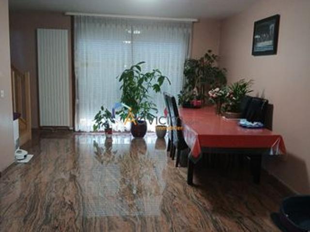 Maison 6 pièces 192 m²