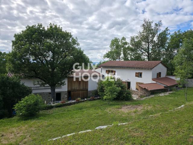 Maison 6 pièces 192 m²