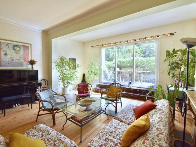 Maison 6 pièces 192 m²