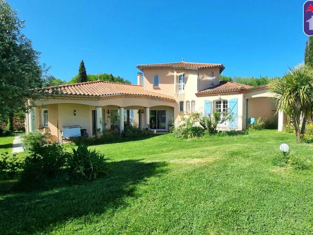 Maison 6 pièces 192 m²