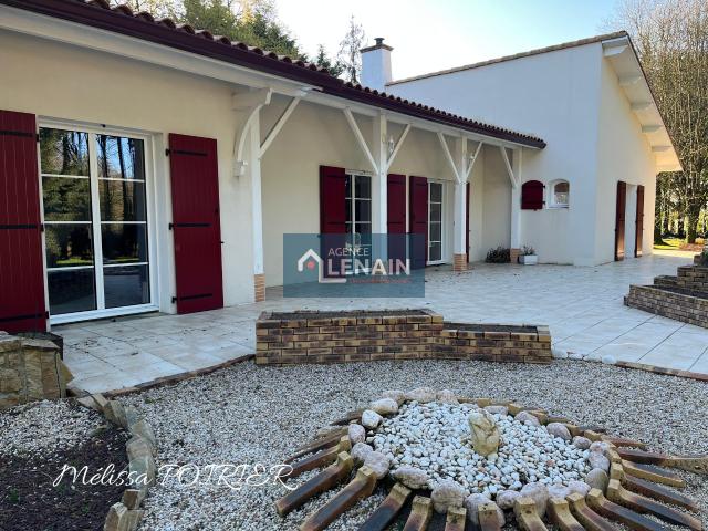 Maison 6 pièces 192 m²