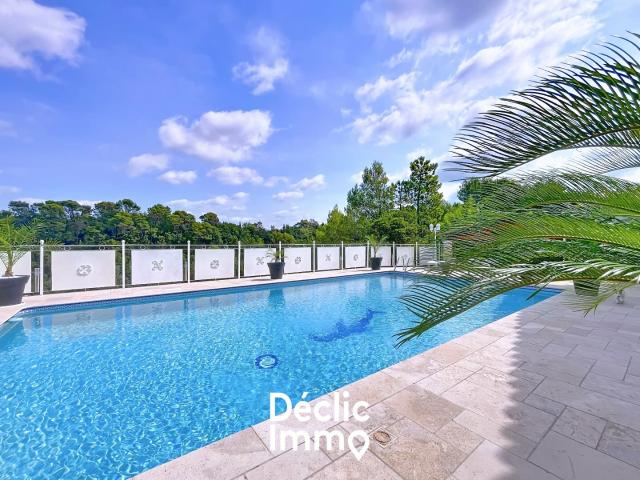 Maison 6 pièces 192 m²