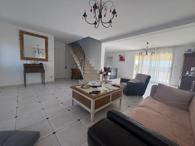 Maison 6 pièces 193 m²