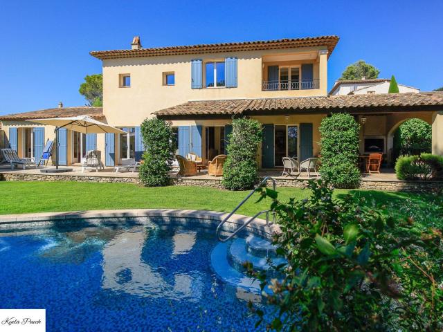 Maison 6 pièces 193 m²