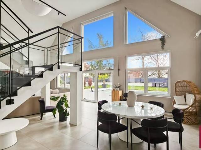 Maison 6 pièces 193 m²