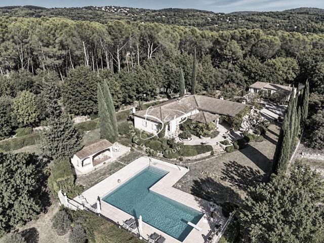 Maison 6 pièces 193 m²