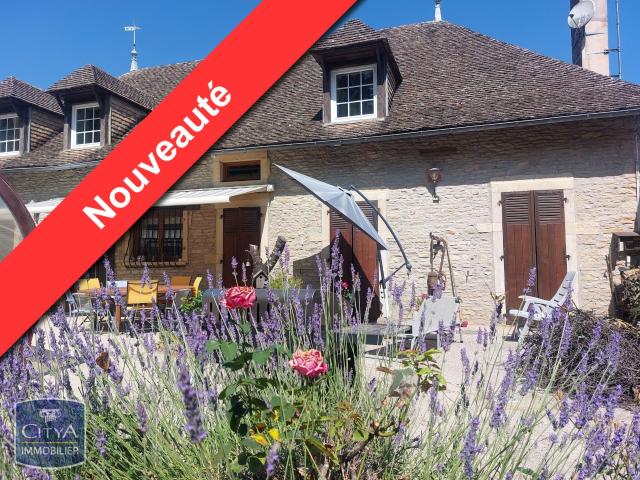 Maison 6 pièces 204 m²