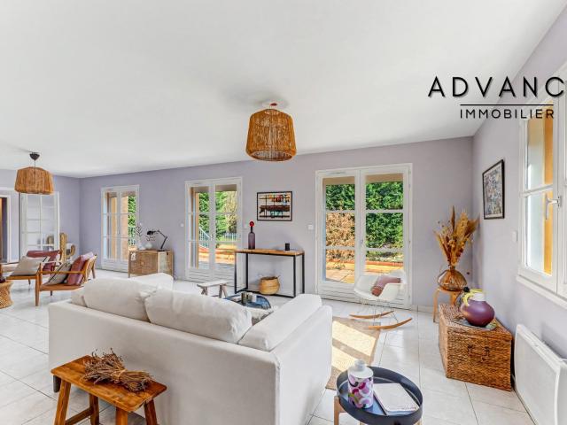 Maison 6 pièces 204 m²