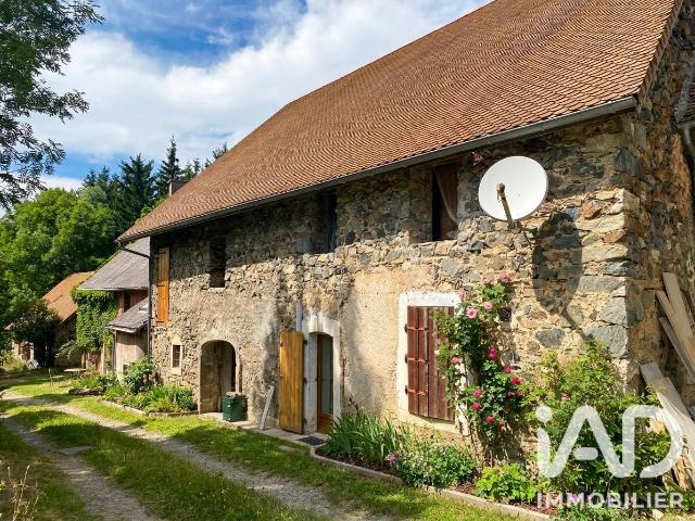 Maison 6 pièces 204 m²
