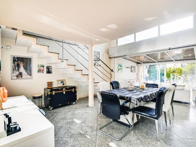 Maison 6 pièces 204 m²