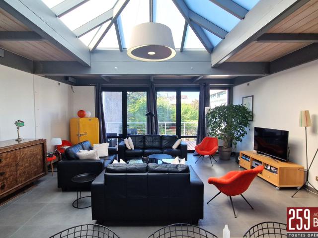 Maison 6 pièces 204 m²