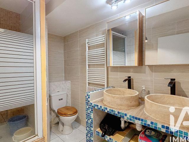 Maison 6 pièces, 204 m² à louer à Brignais 69530